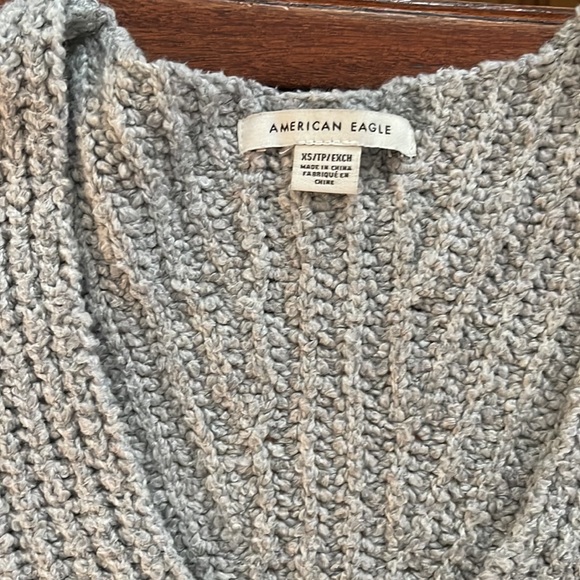 American Eagle Waffle Knit Sweater Womens Gray Oversized V Neck Long Sleeve - Picture 2 of 4